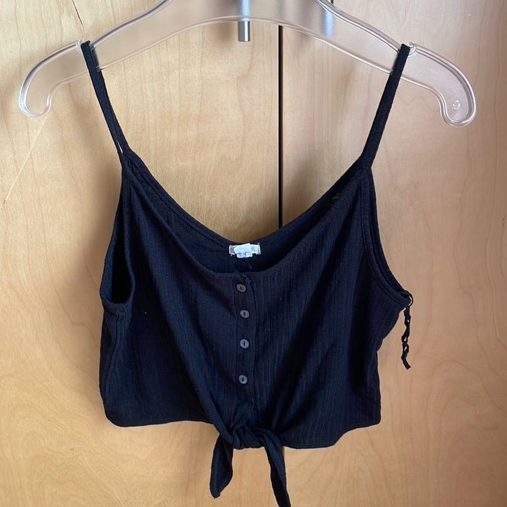 Garage. New. Crop top